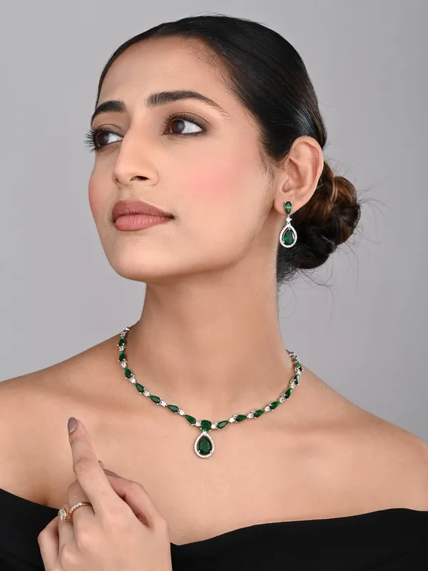 Rhodium_plated_Tear_drop_Necklace_set