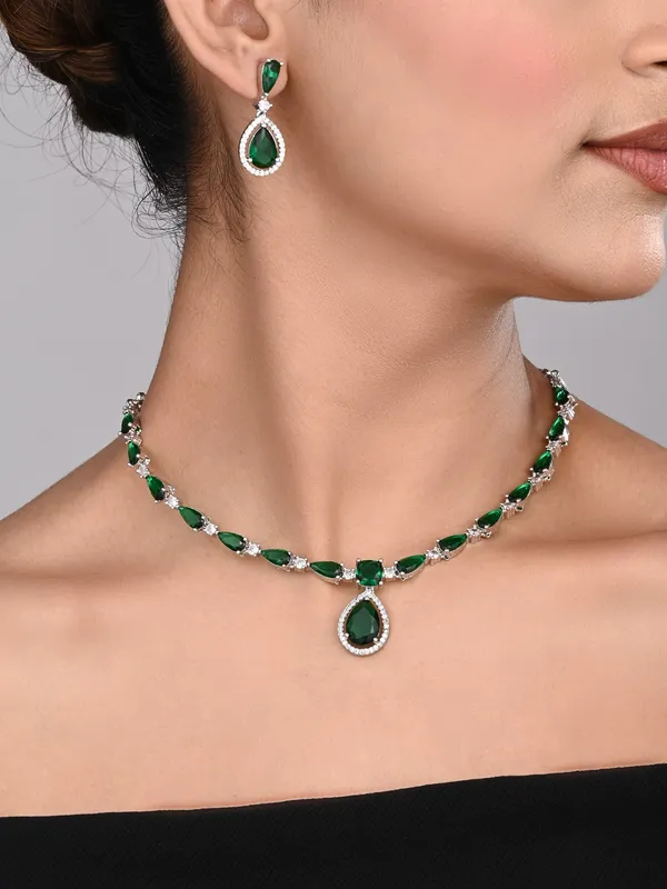 Rhodium_plated_Tear_drop_Necklace_set
