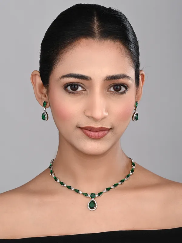 Rhodium_plated_Tear_drop_Necklace_set