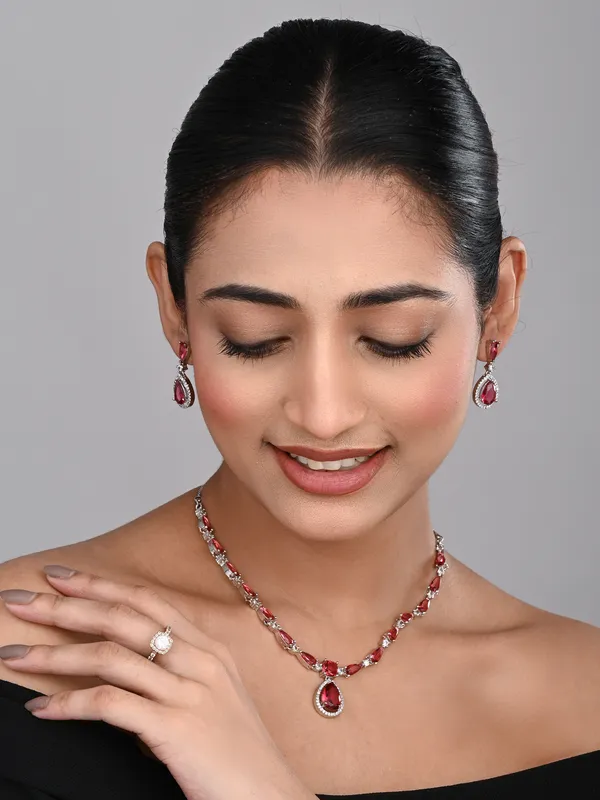 Rhodium_Plated_Tear_Drop_Necklace_Set