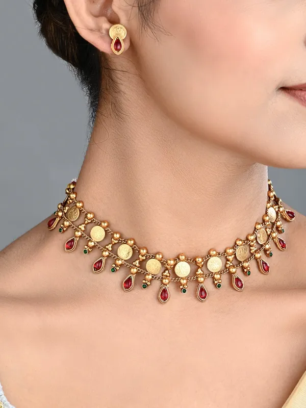 Antique_Gold_Kundan_Floral_Necklace_Set_with_Bead_Drops