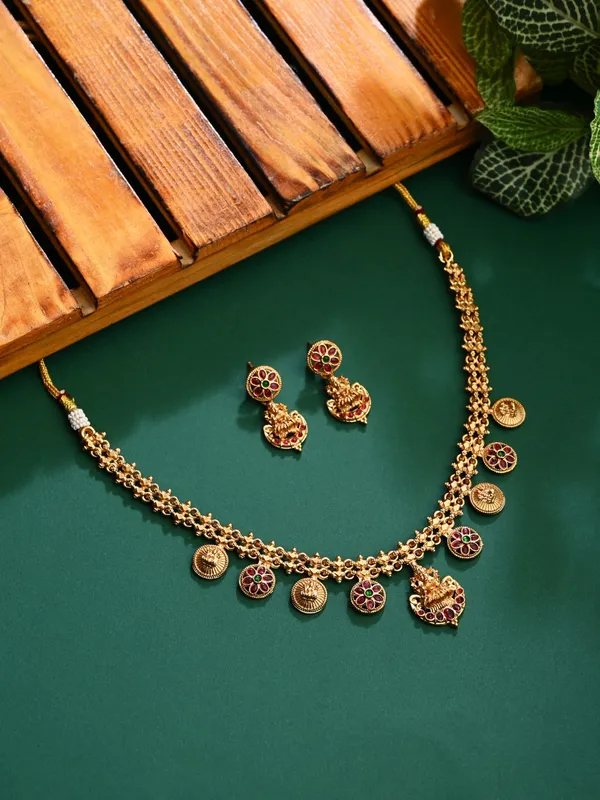 Antique_Gold_Floral_Coin_Necklace_Set_With_Kundan_Jhumka_Earrings