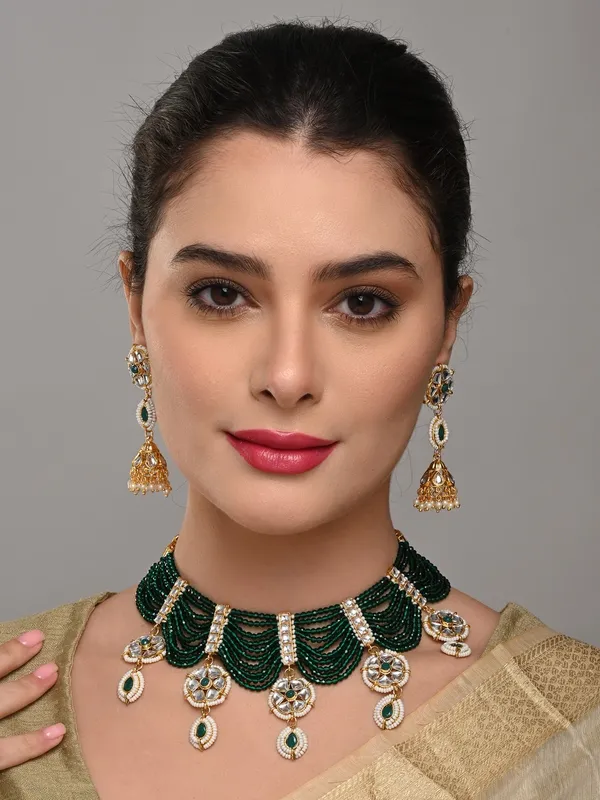 Emerald_Green_Layered_Bead_Necklace_Set