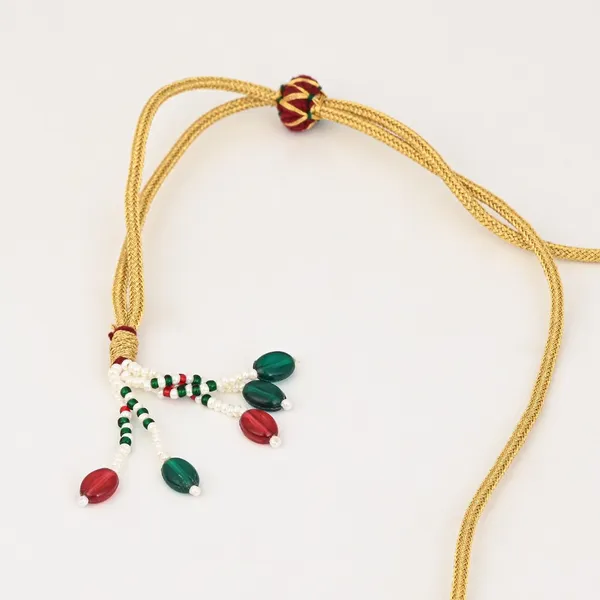 Elegant_Emerald_Kundan_Collar_Necklace_Set