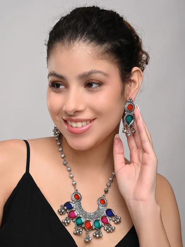 Silver_Oxydised_finish_Crescent_Pendant_necklace_set