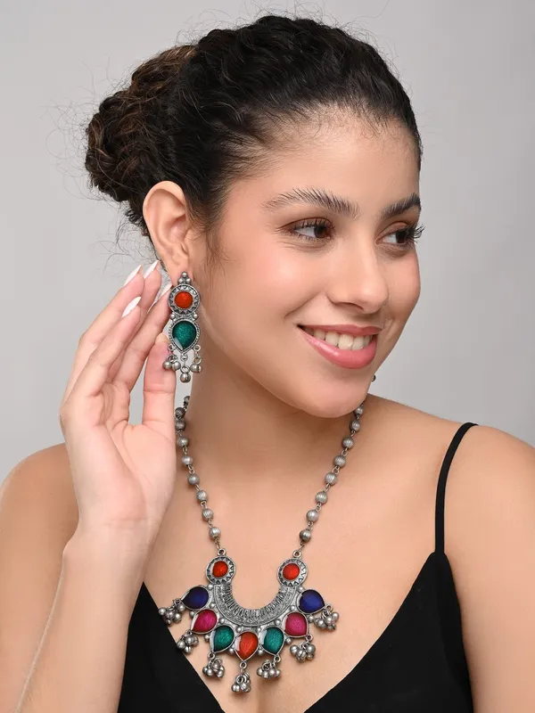 Silver_Oxydised_finish_Crescent_Pendant_necklace_set
