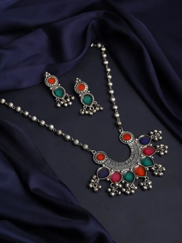 Silver_Oxydised_finish_Crescent_Pendant_necklace_set