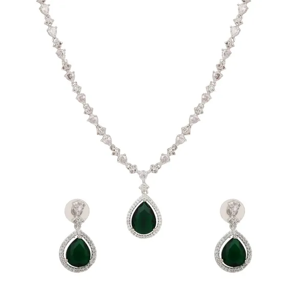 Sparkling_Green_Teardrop_Necklace_Set