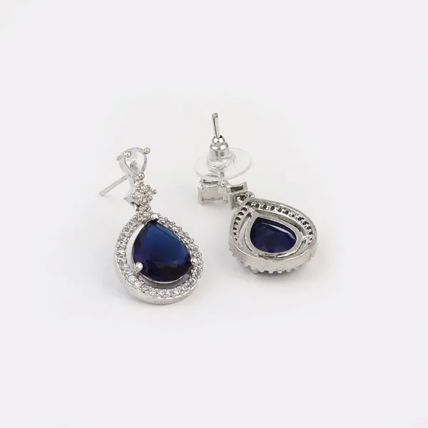 Sparkling_Blue_Teardrop_Necklace_Set