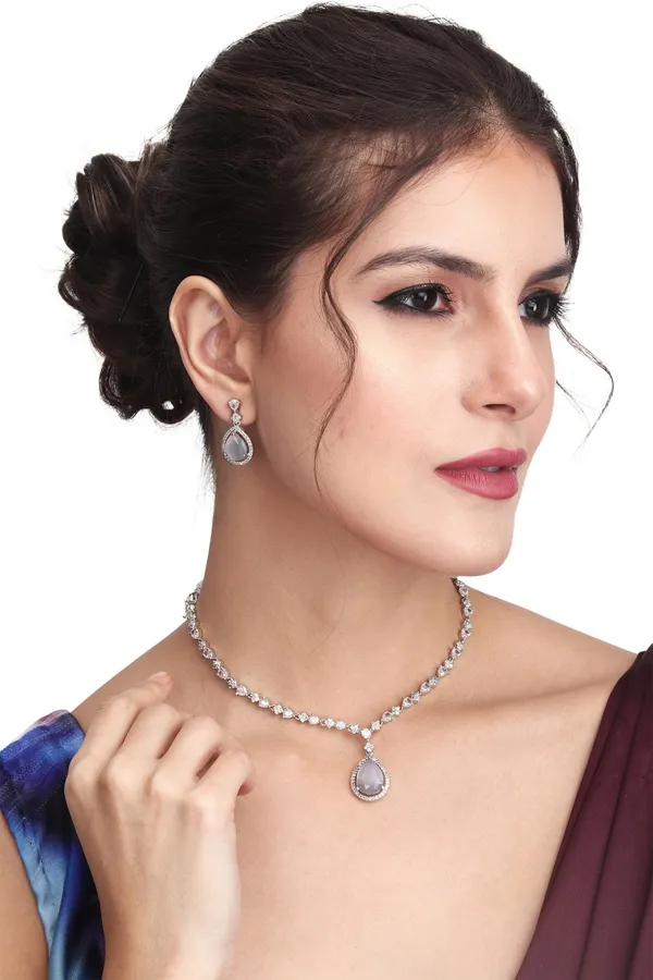 Sparkling_Grey_Teardrop_Necklace_Set