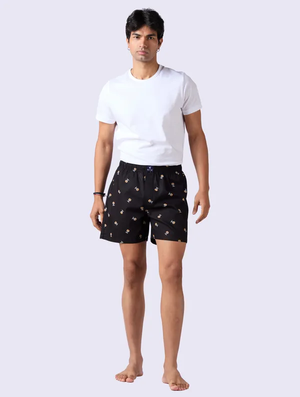 Black_Cotton_Regular_Fit_Printed_Boxer_Shorts_For_Men