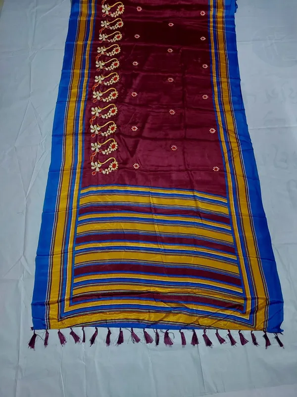 Maroon_Embroidered_Dupatta_for_Women