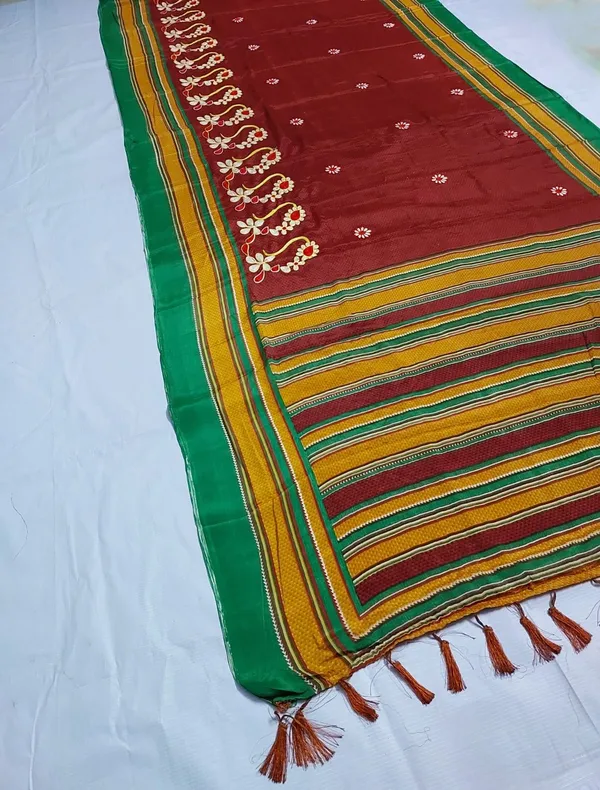 Maroon_Embroidered_Dupatta_for_Women