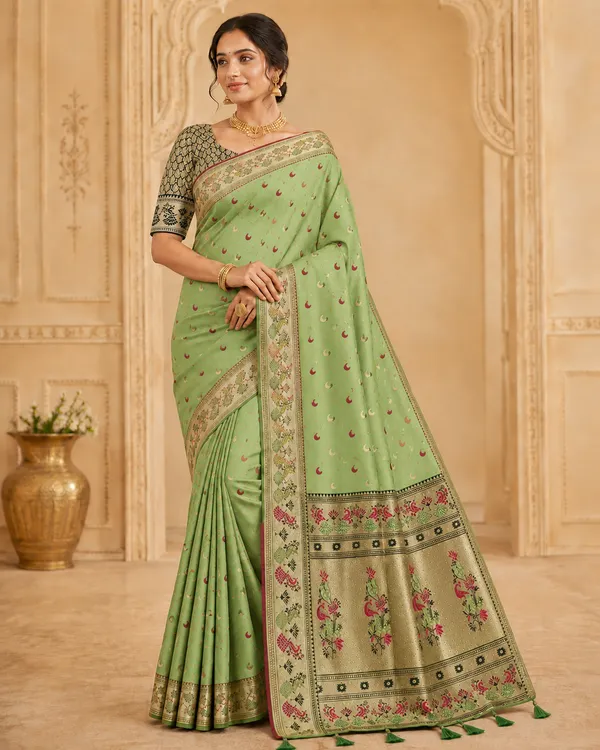 Green_Banarasi_Silk_Chandraona_With_Small_Stone_Saree_For_Women