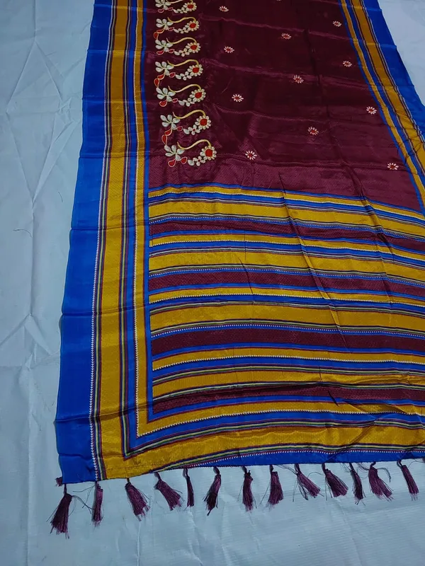 Maroon_Embroidered_Dupatta_for_Women