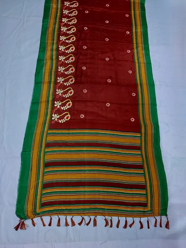 Maroon_Embroidered_Dupatta_for_Women