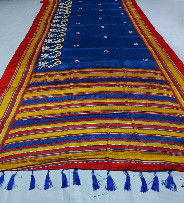 Blue_Embroidered_Border_Dupatta_for_Women