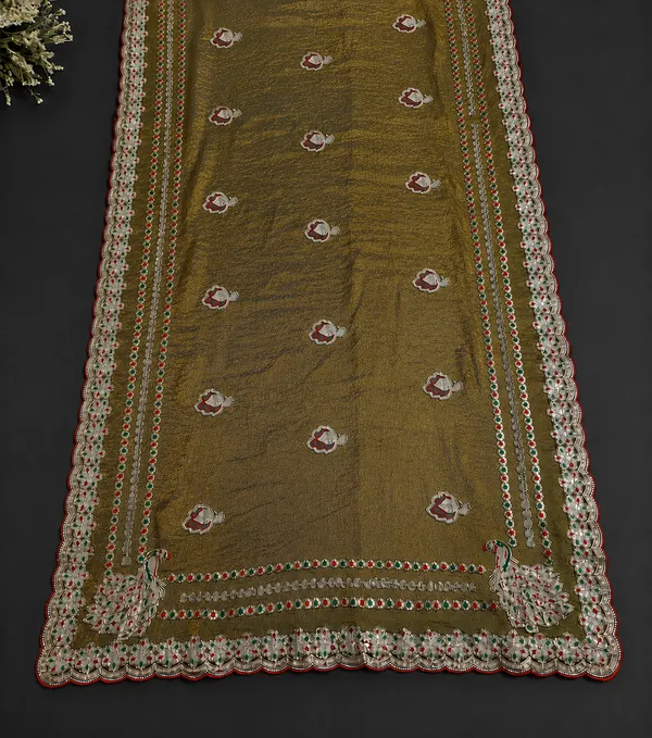 Mehndi_fandi_double_shade_saree_with_zarkan_stone_work