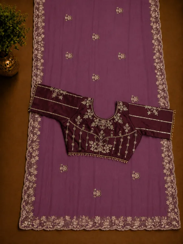 Pink_Handwork_Saree_With_readymade_blouse_and_seperate_blouse_For_Women
