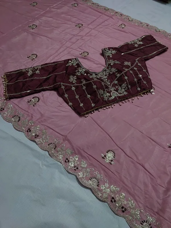 Pink_Embroidered_Saree_With_Blouse_Piece_for_Women