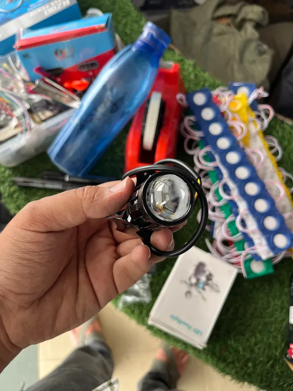 Black_Wired_Auxiliary_Motorcycle_Light