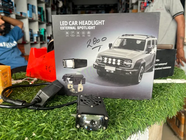 Premium_LED_Car_External_Spotlight_/_Auxiliary_Fog_Light_(Pair)_–_Long_Range_Projector_Lens