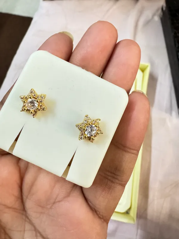 Gold_Brass_Premium_Classic_Earrings_For_Women