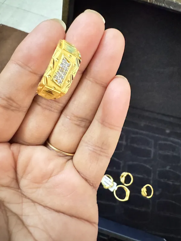 Gold_Brass_Premium_Ring_For_Women