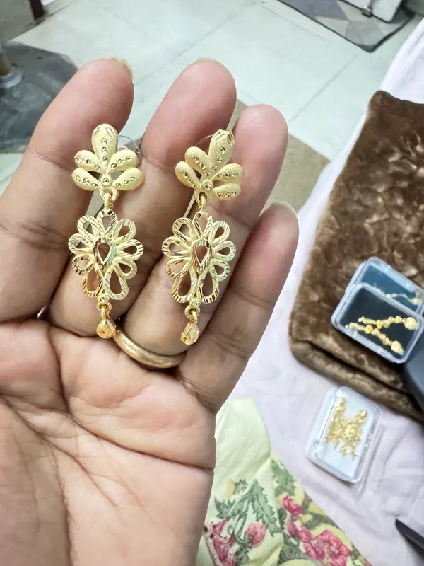 Gold_Brass_Premium_Traditional_Earrings_For_Women