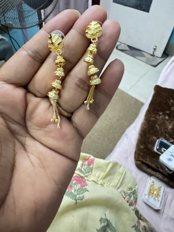 Gold_Brass_Premium_Traditional_Earrings_For_Women