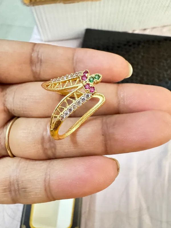 Gold_Brass_Premium_Ring_For_Women