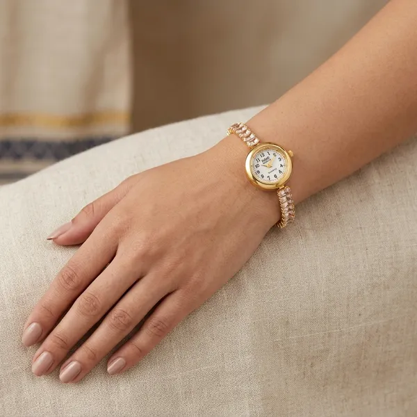 Gold_Brass_Premium_Watch_For_Women