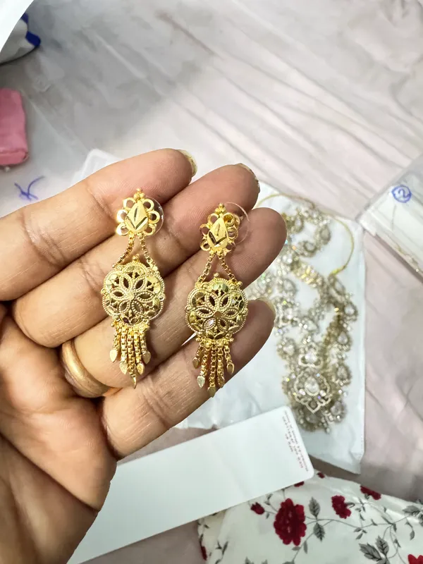 Gold_Brass_Premium_Traditional_Earring_For_Women