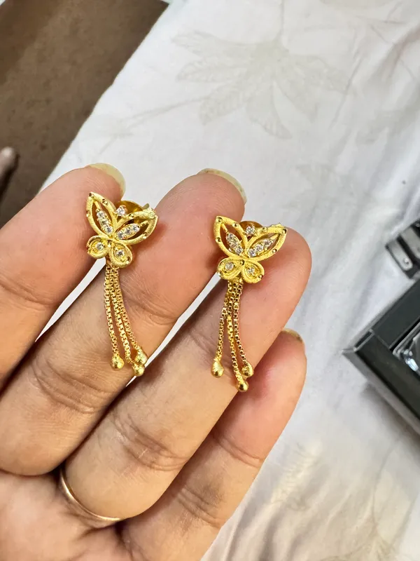 Gold_Brass_Premium_Earrings_For_Women