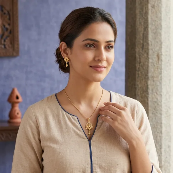 Gold_Brass_Premium_Chain_Pendant_Set_For_Women