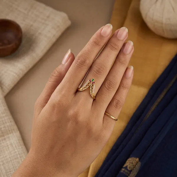 Gold_Brass_Premium_Ring_For_Women