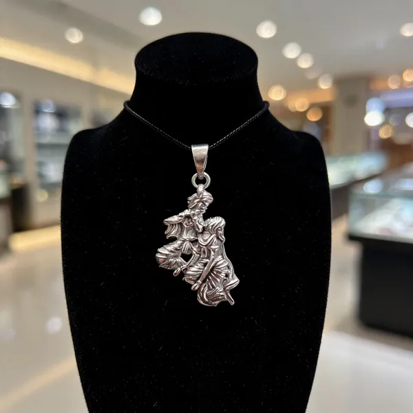 Sterling_Silver_Radha_Krishna_Pendant