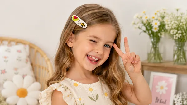 Handcrafted_Honey_Bee_Cotton_Embroidered_Hair_Clips_