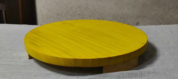 Premium_Wooden_Chakla_Belan_Set_Yellow_Finish_Round_Roti_Board_Rolling_Pin_Board