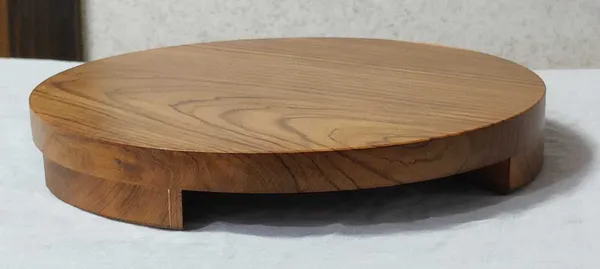 Premium_Wooden_Round_Serving_Board_Multipurpose_Kitchen_Platter_Board