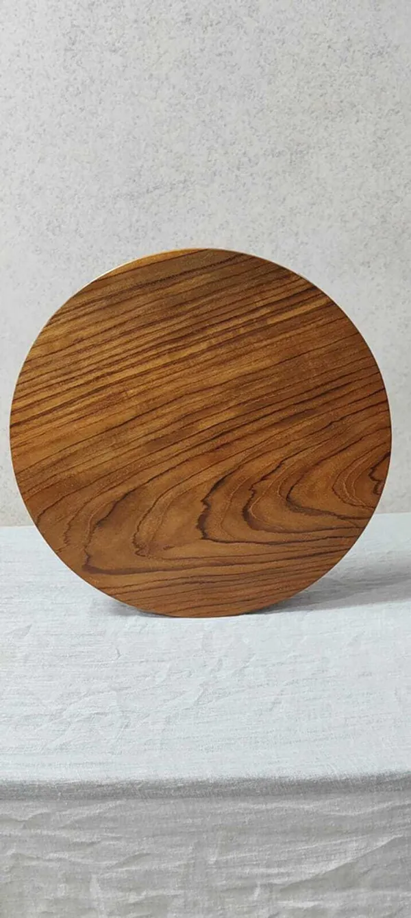 Premium_Wooden_Round_Serving_Board_Multipurpose_Kitchen_Platter_Board