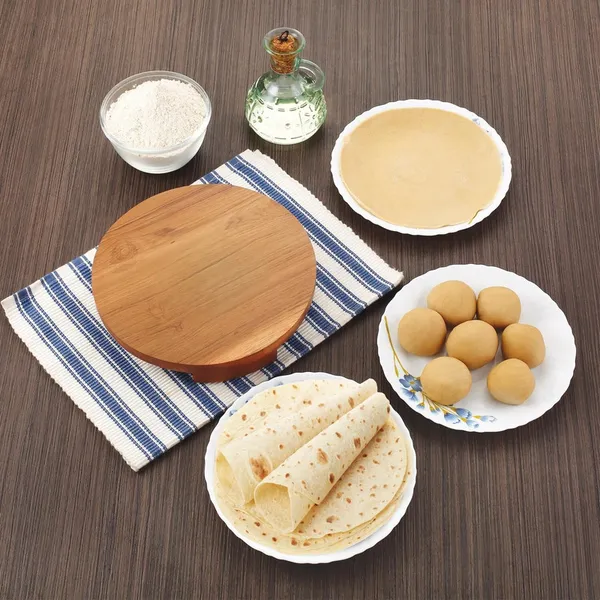 Premium_Wooden_Round_Serving_Board_Multipurpose_Kitchen_Platter_Board