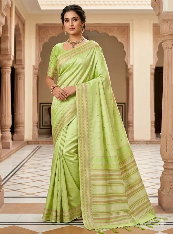 Green_Traditional_Saree_for_Women