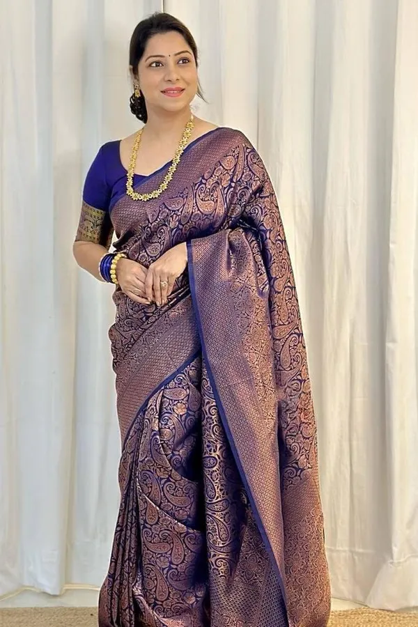 Purple_Paisley_Print_Saree_for_Women