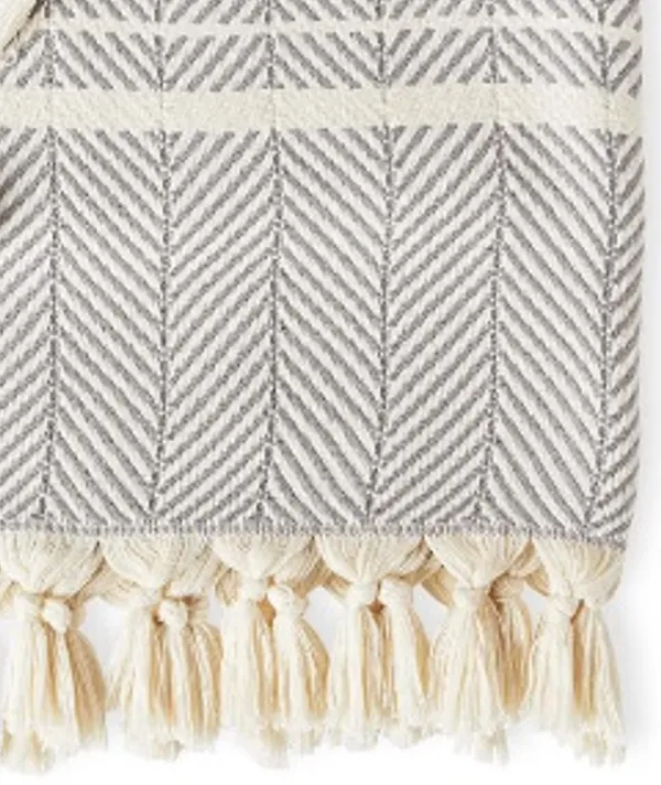 Woven_Geometric_Pattern_Throw_Blanket