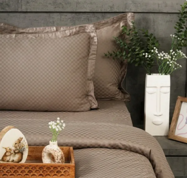 Luxury_Jacquard_100%_Pure_Cotton_300_TC_Sheet_with_2_pillow_cases