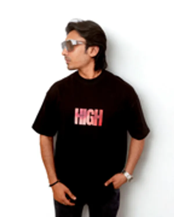 Black_Cotton_High_Oversized_T-Shirt_For_Men