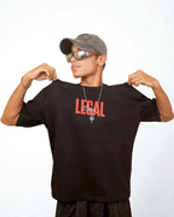 Black_Cotton_Legal_Drugs_Oversized_T-Shirt_For_Men