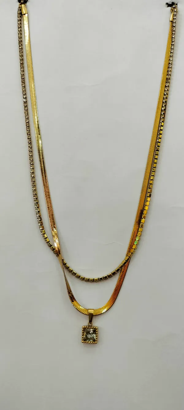 Gold_Tone_Layered_Necklace_for_Women