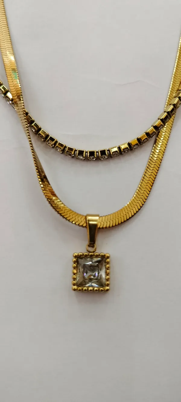 Gold_Tone_Layered_Necklace_for_Women